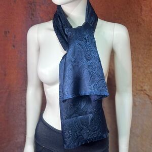 Elegant Navy Blue Paisley Scarf